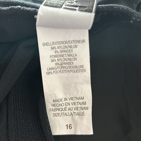 Longitude - Picture 12 of 12